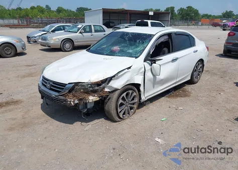 2013 Honda Accord Sport z USA, uszkodzony, nr VIN 1HGCR2F51DA275766